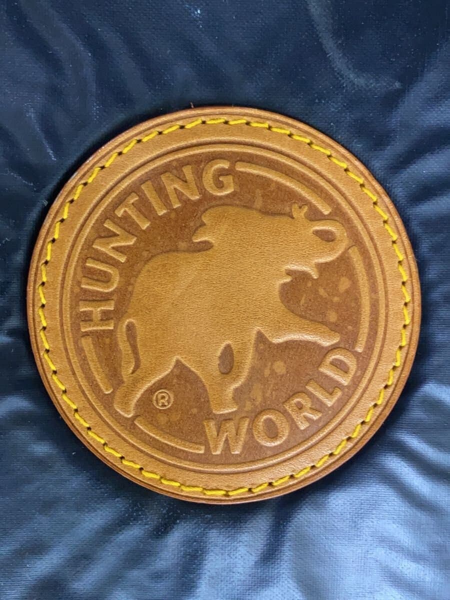 HUNTING WORLD bag -- NVY 5