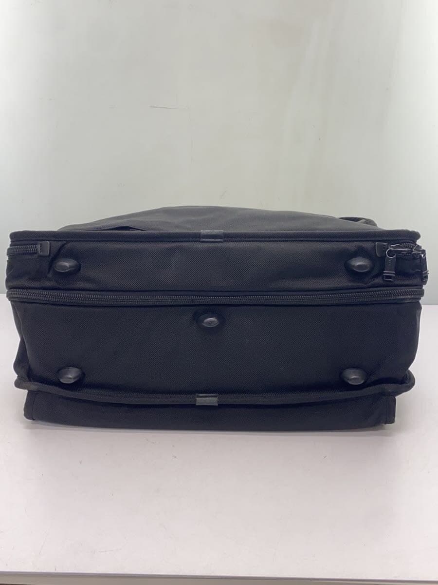 TUMI bag -- BLK plain 22121DH 4