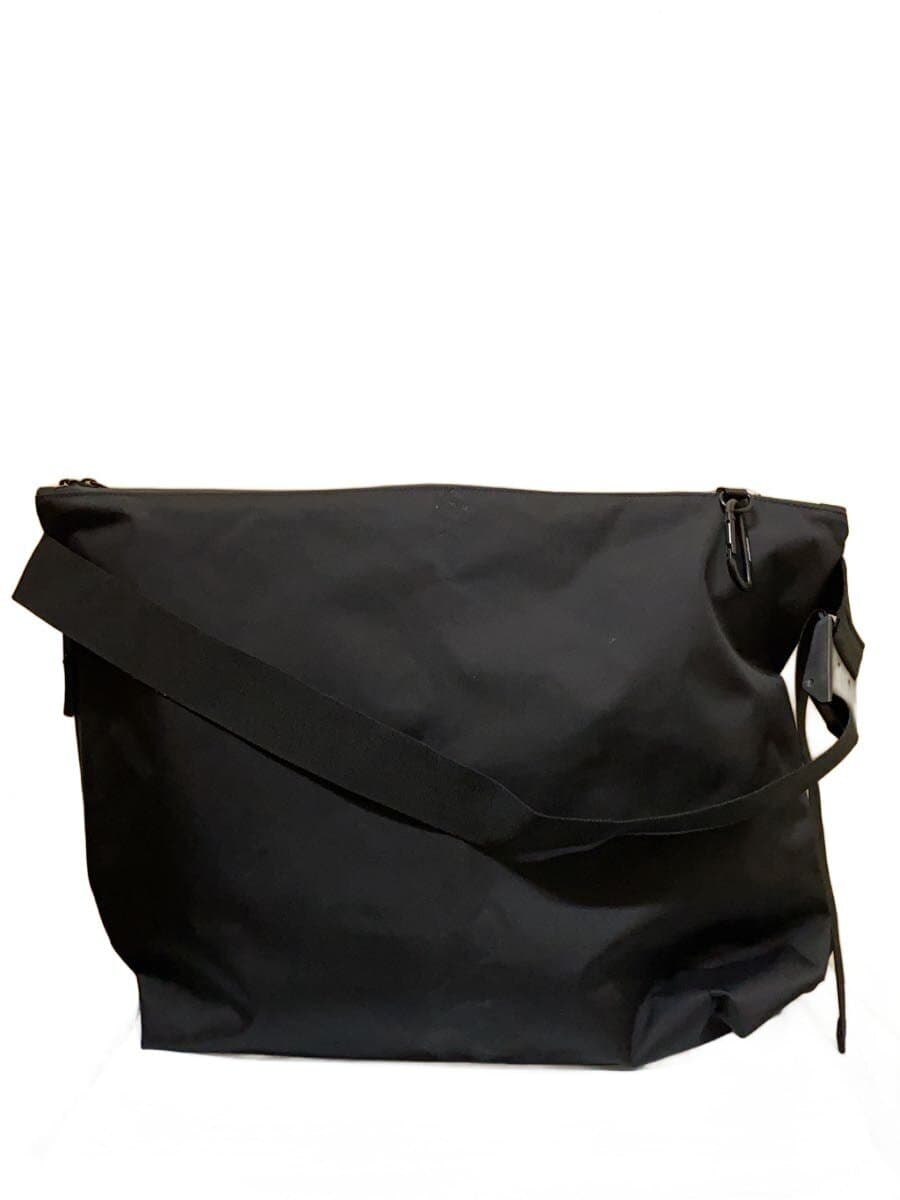 meltum Shoulder Bag Nylon BLK Solid 3