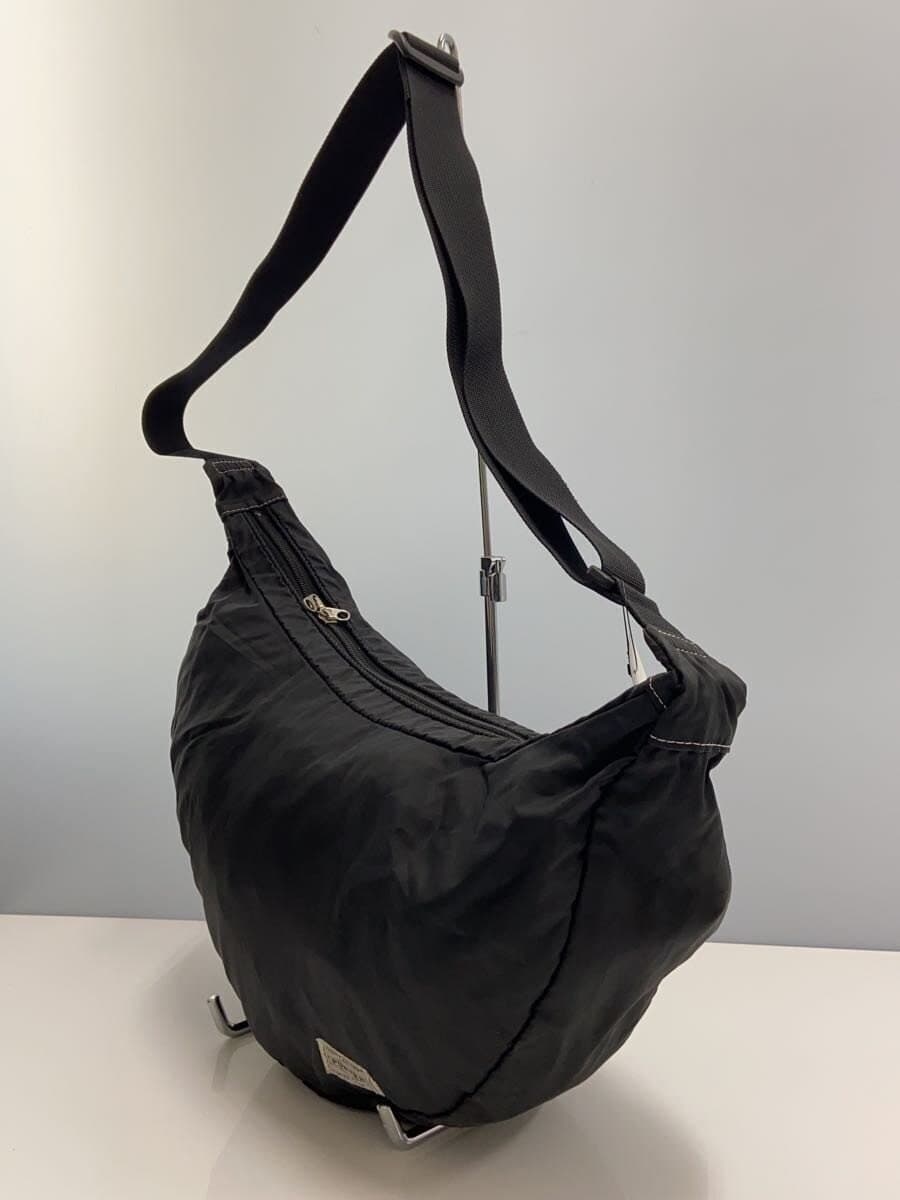 PORTER Leaf Shoulder Bag Patch Logo BLK 2