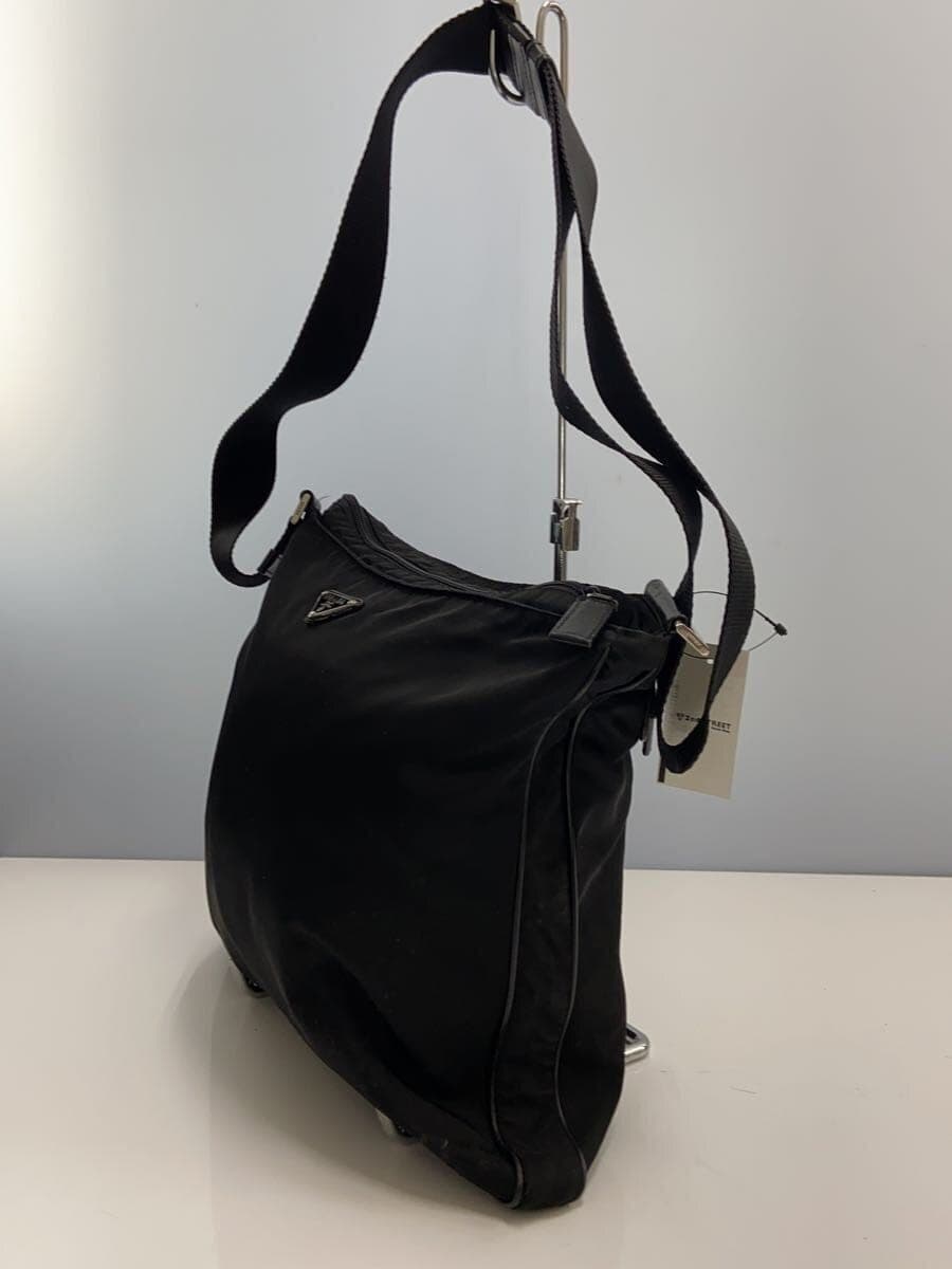 PRADA Shoulder Bag Triangle Logo Nylon BLK Soil 、Scratch 、Corner Wear 2
