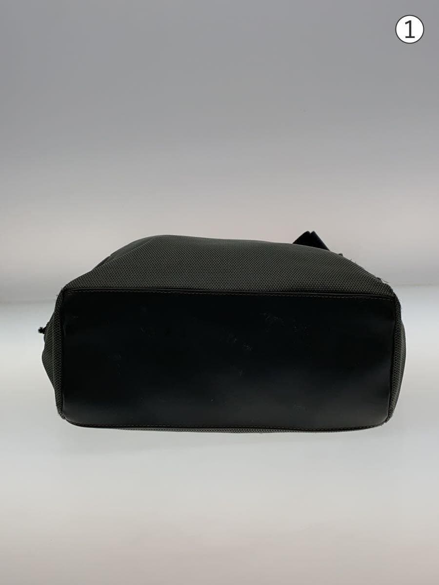 TUMI tote bag -- KHK 4