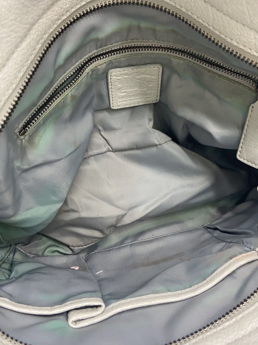 BURBERRY Bag -- IVO Check 6