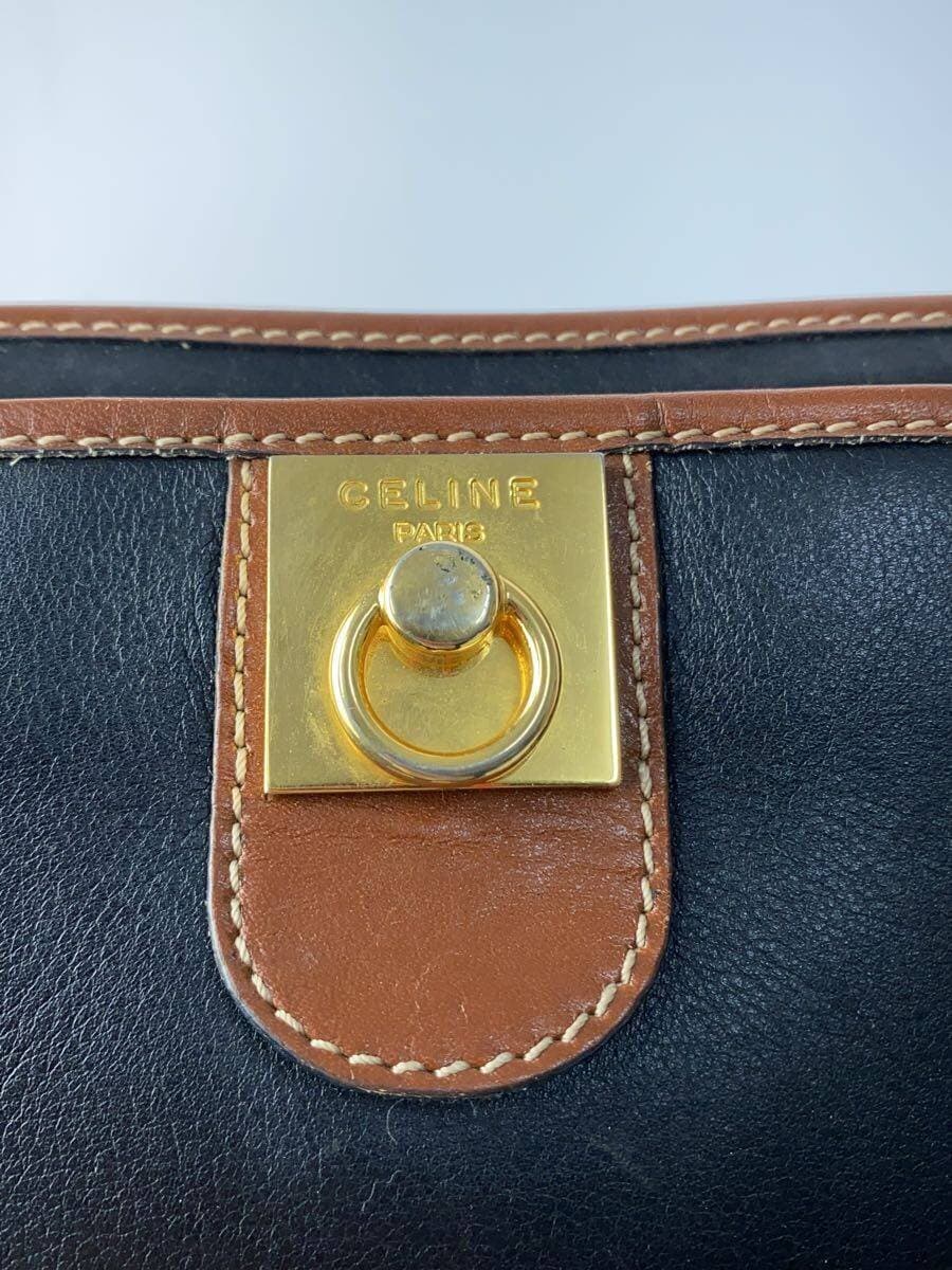 CELINE Clutch Bag Leather 7
