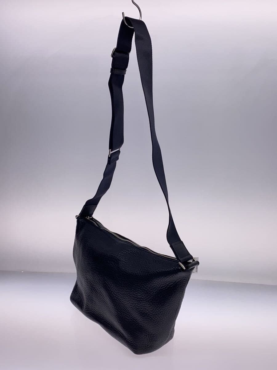 TRION Shoulder Bag Leather BLK 2