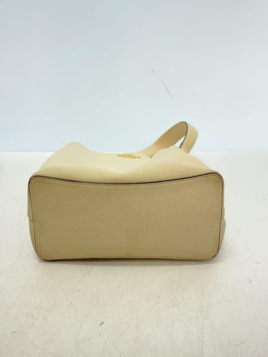 COACH Small Town Bucket Bag_Beige Leather BEG Solid 4