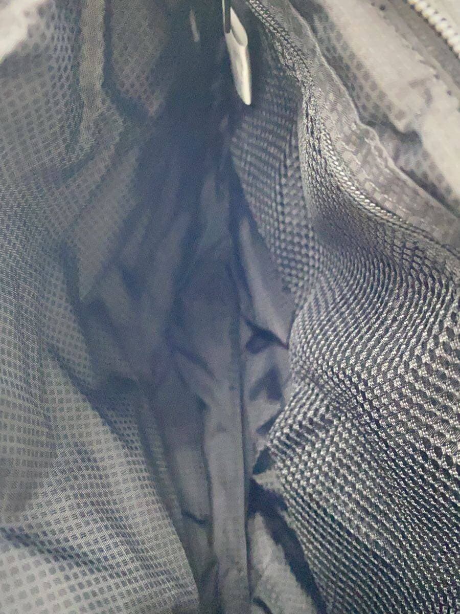 THE NORTH FACE Geoface Pouch Shoulder Bag Polyester WHT Solid NM32356 6