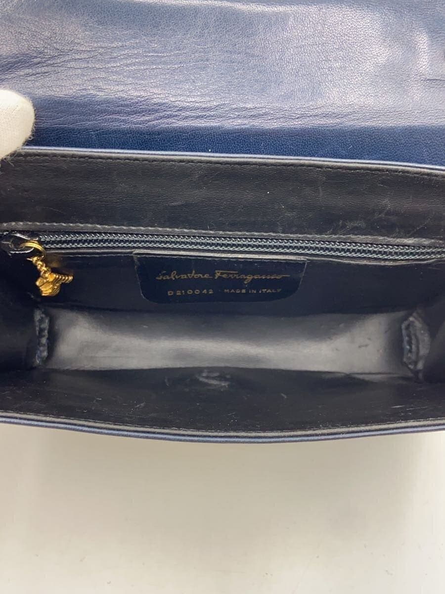 Salvatore Ferragamo Chain Shoulder Bag Black 6