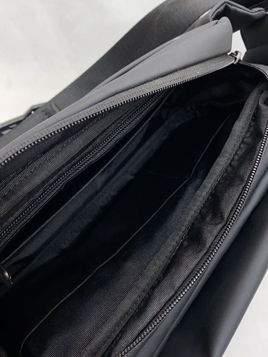 Other brand quickpack shoulder bag -- BLK plain 6