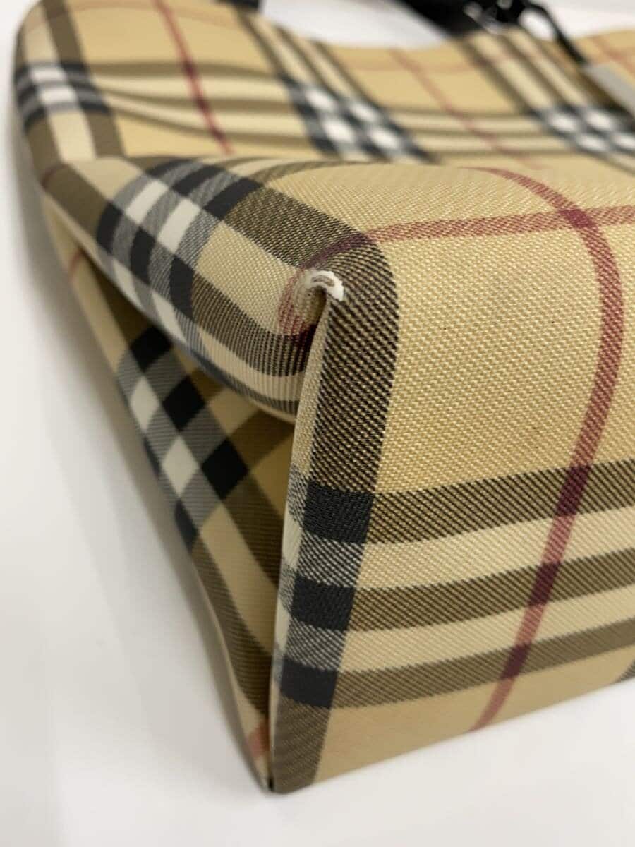BURBERRY LONDON Tote Bag -- BEG Check 7