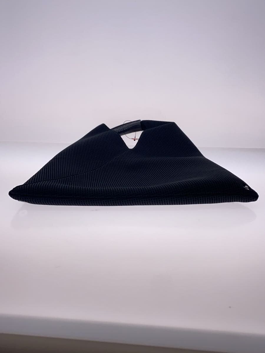 MM6 Tote Bag BLK S54WD0043 P4598 4