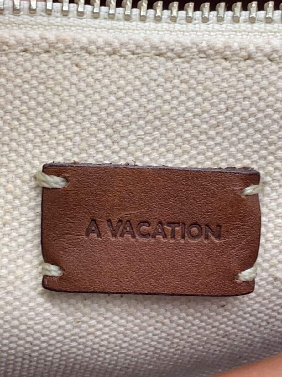 A VACATION Shoulder Bag BRW All Over Pattern 5