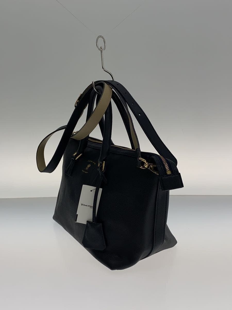A.D.M.J. Shoulder Bag Leather BLK Solid 2