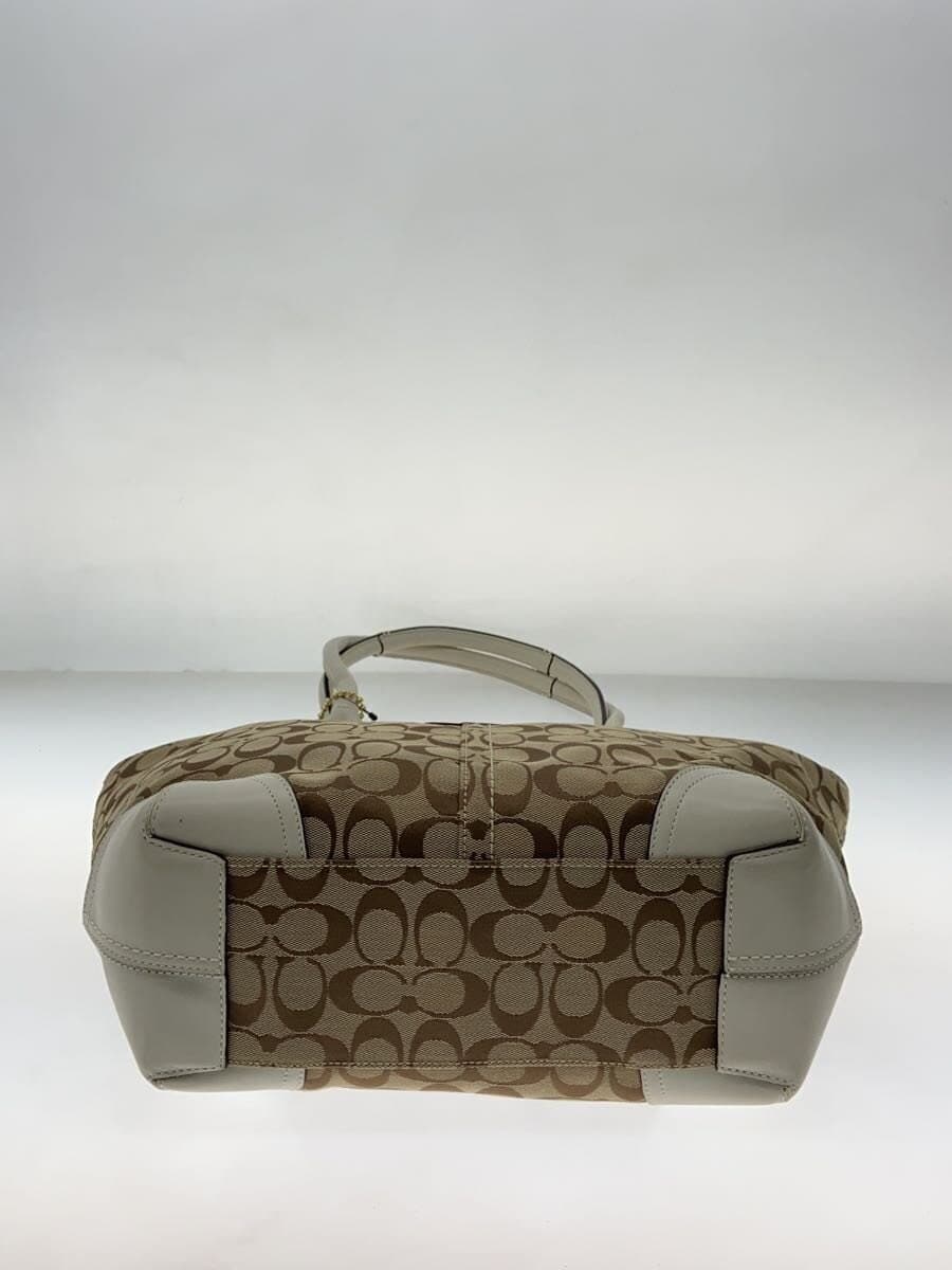 COACH Tote Bag_Signature Canvas BEG 4
