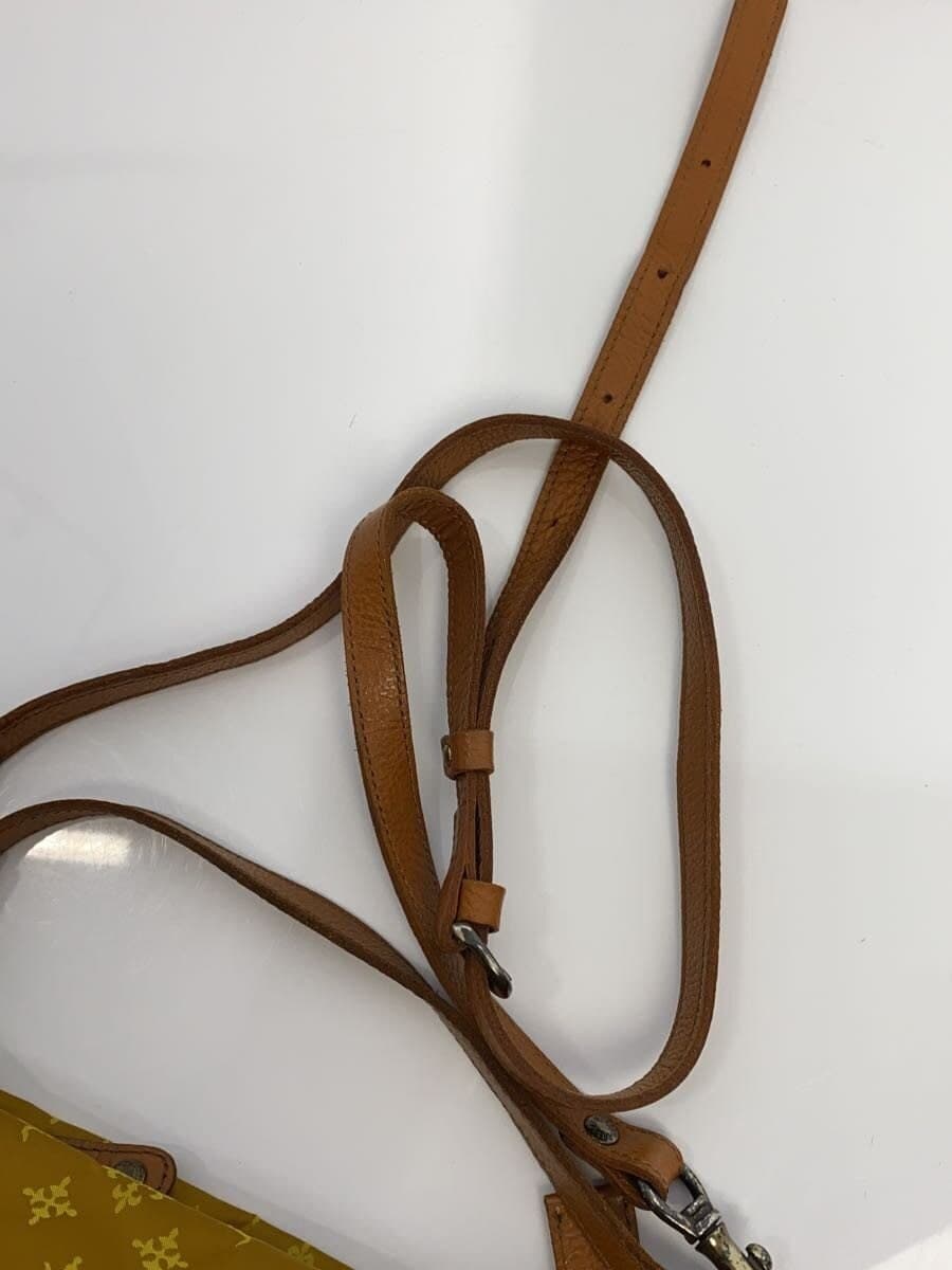 russet Shoulder Bag Yellow All Over Pattern With Wear Russet 9