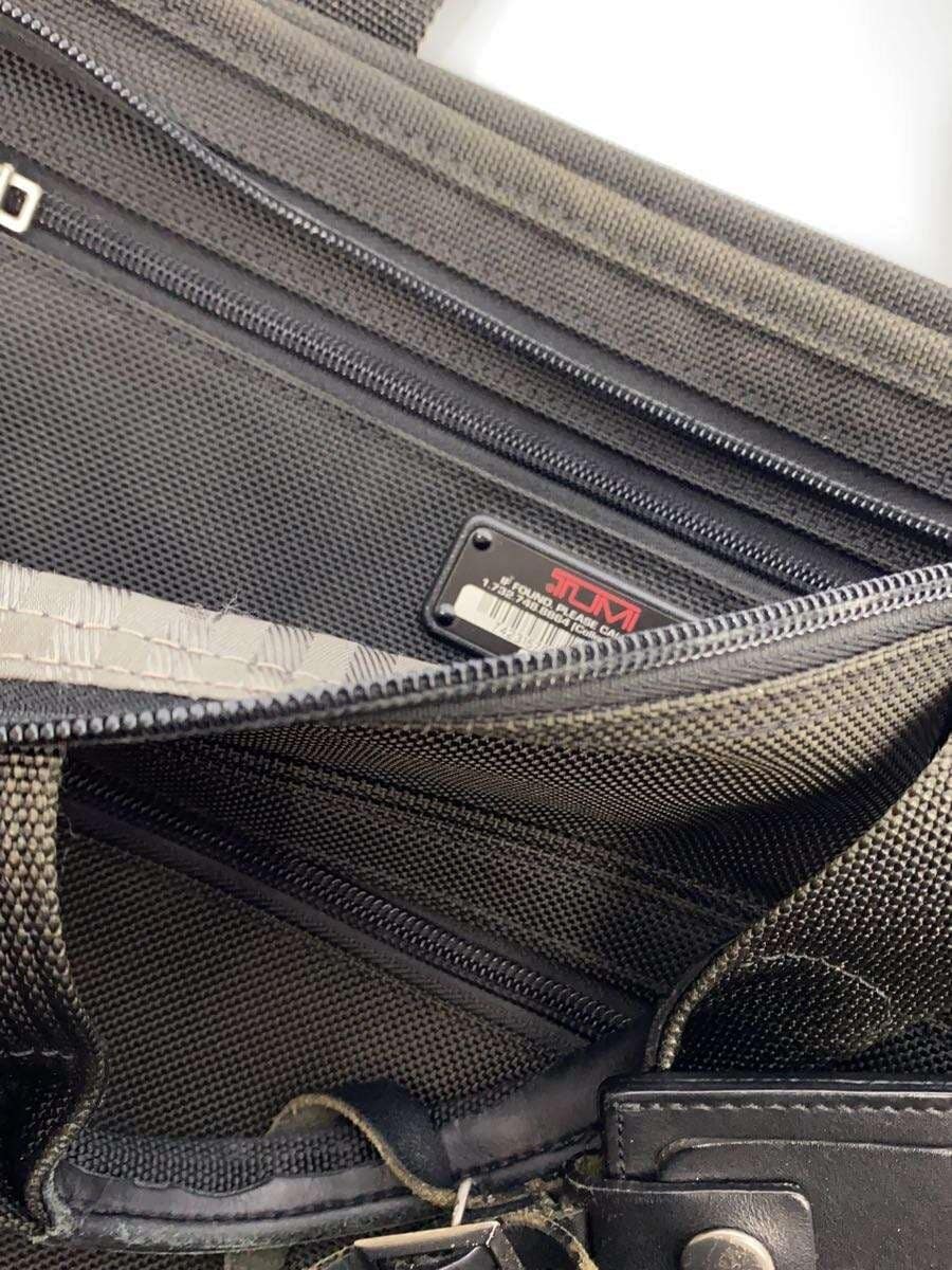 TUMI Briefcase Black Solid Signs of Use、Fade Tumi 9