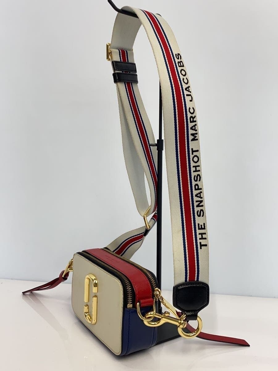 MARC JACOBS shoulder bag PVC cream THE SNAPSHOT SMALL BAG has dirt and scratches 2