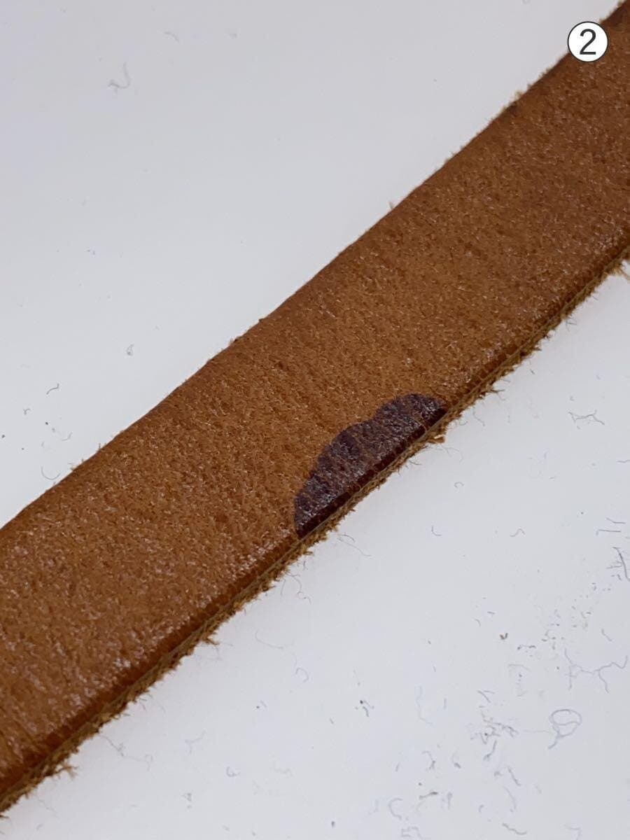 IL BISONTE One Shoulder Bag Cowhide Camel 8