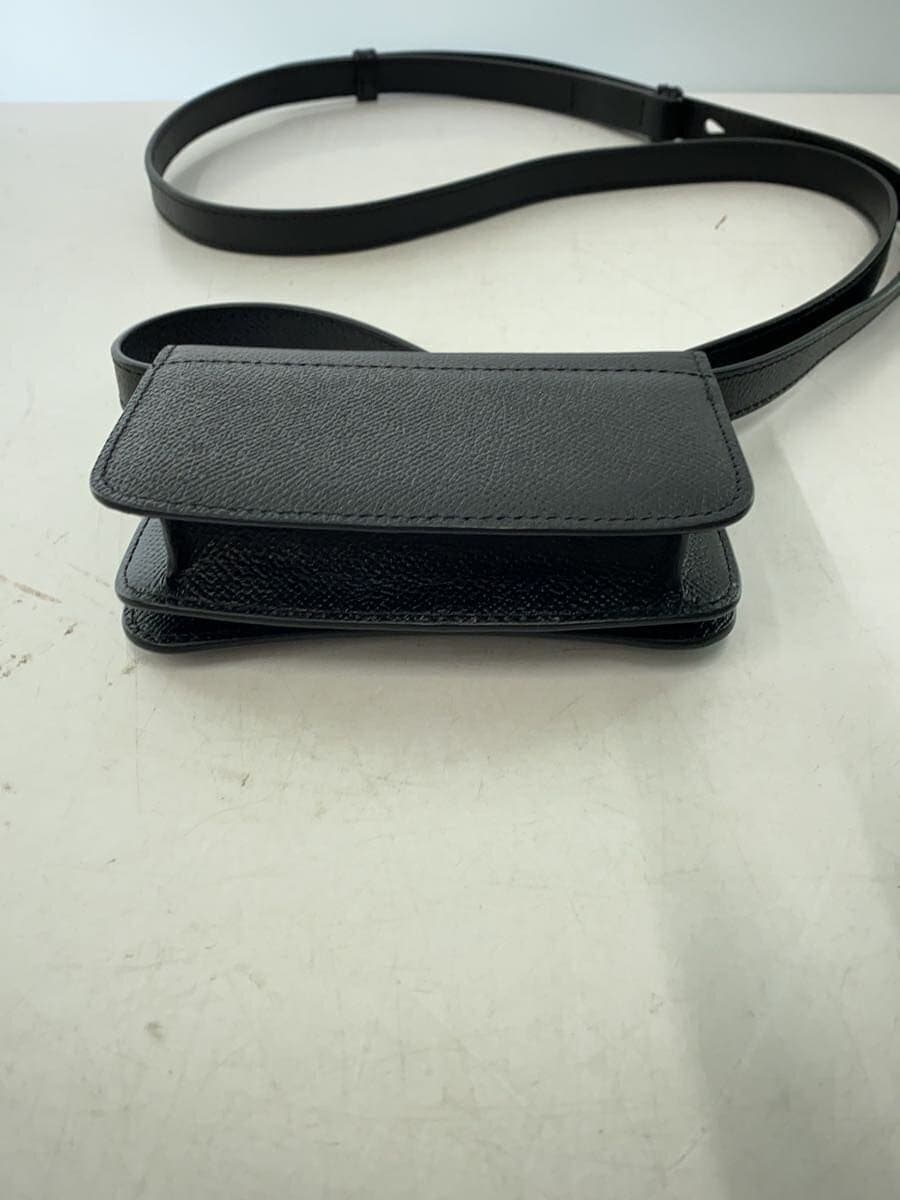 AMI PARIS Shoulder Bag Leather BLK Solid 4