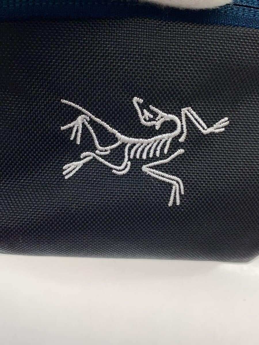 ARC'TERYX pouch polyester BLK plain 5