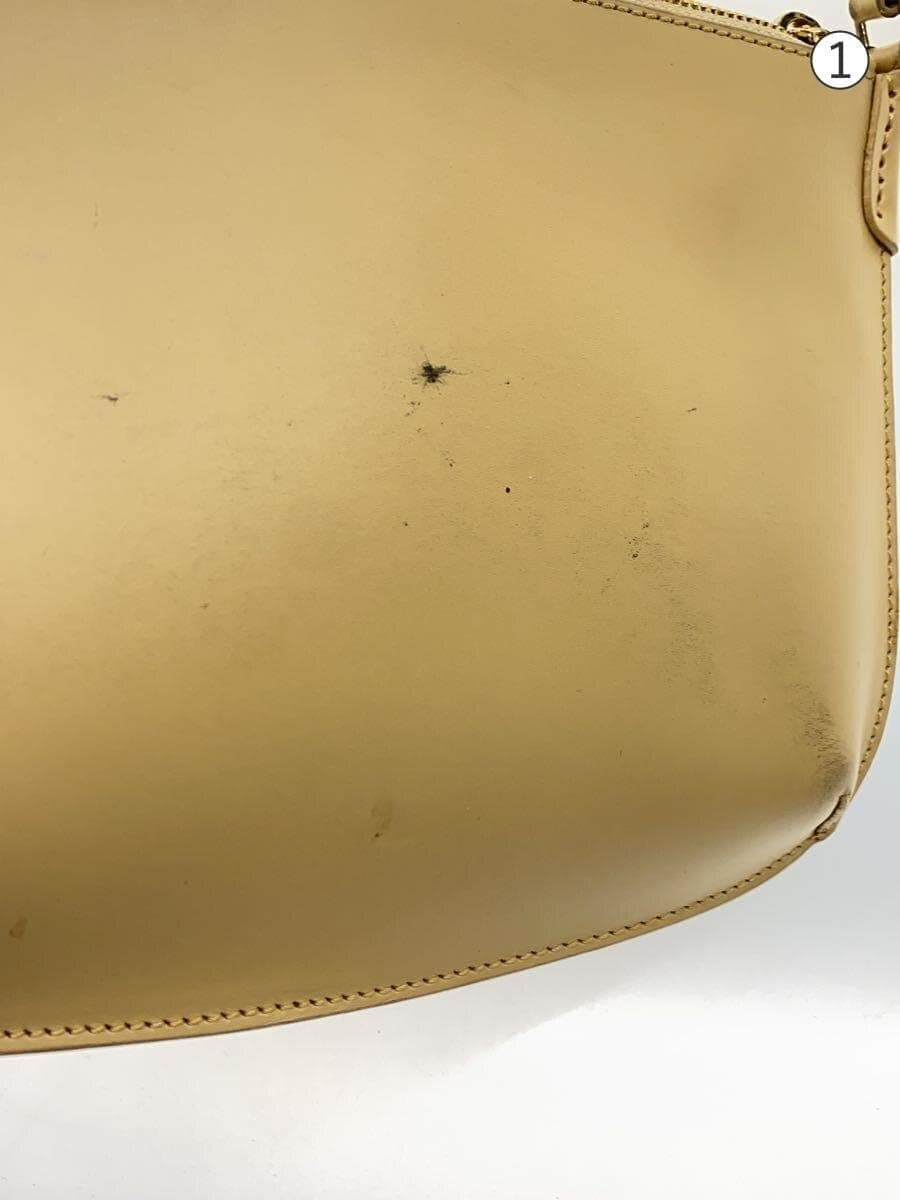 A.P.C. bag leather beige plain has stains 8