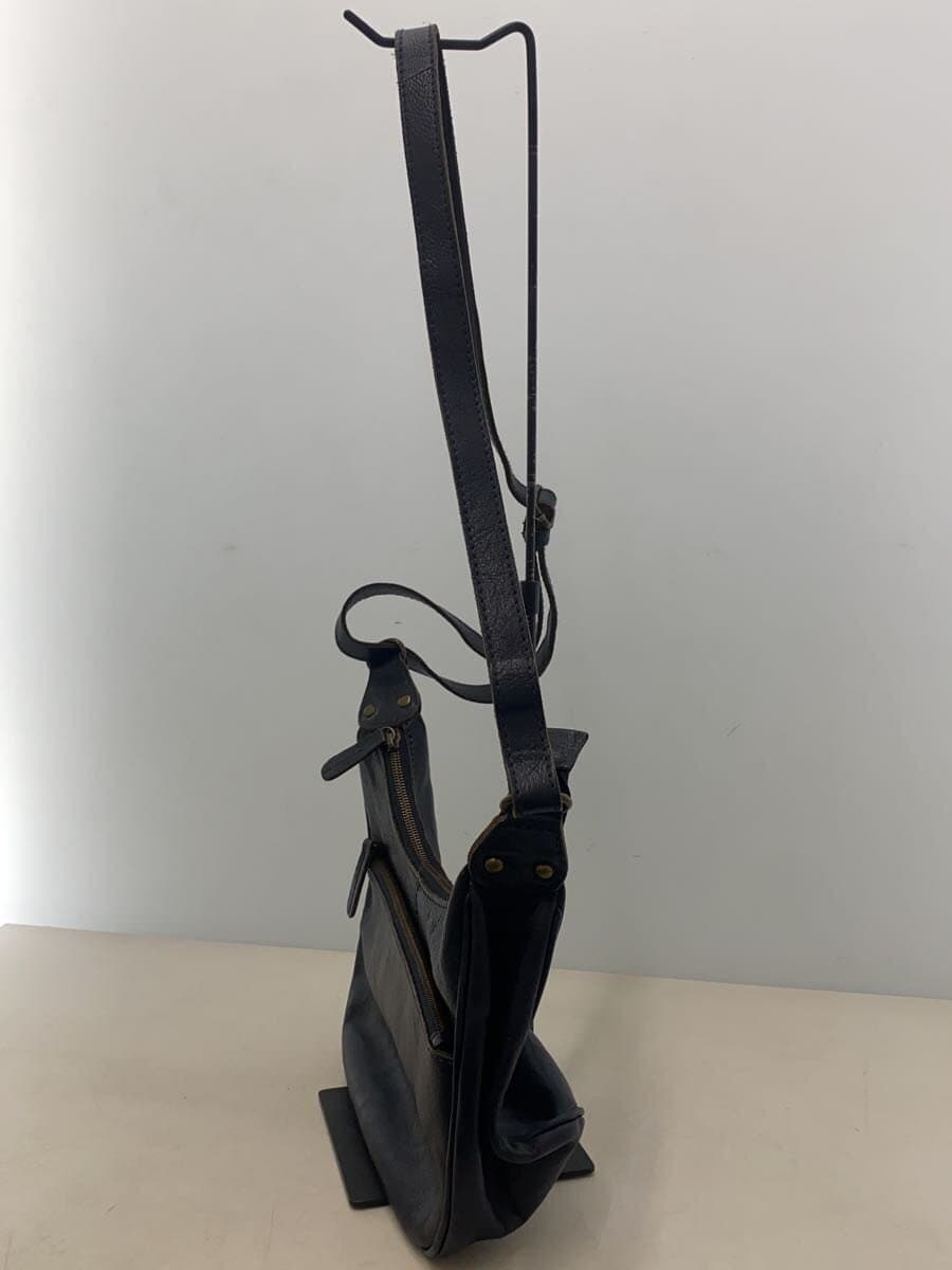 PEAKS PEAK Shoulder Bag Leather NVY 2