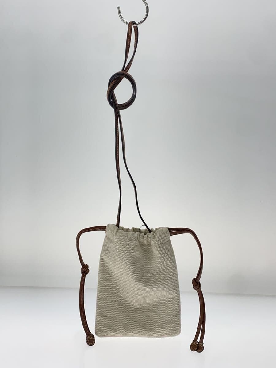 BURBERRY Shoulder Bag BEG Front Stain 3