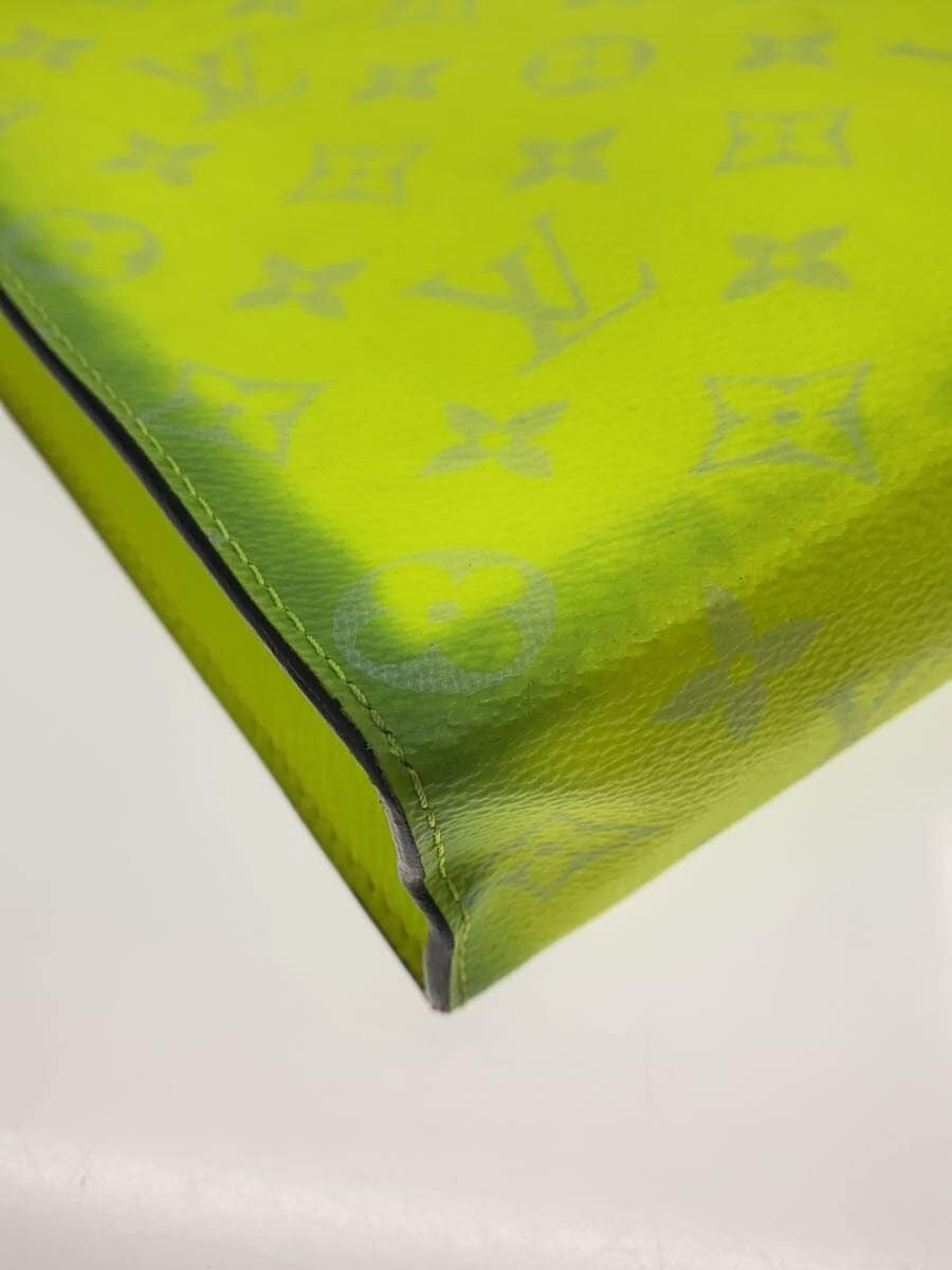 LOUIS VUITTON Pochette Voyage MM_Taiga Lama _Capsule Collection PVC YLW 7