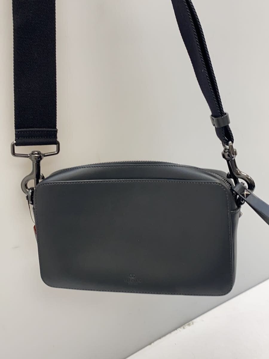 VALENTINO GARAVANI Shoulder Bag Leather BLK Crossbody Bag VLTN Stain 3
