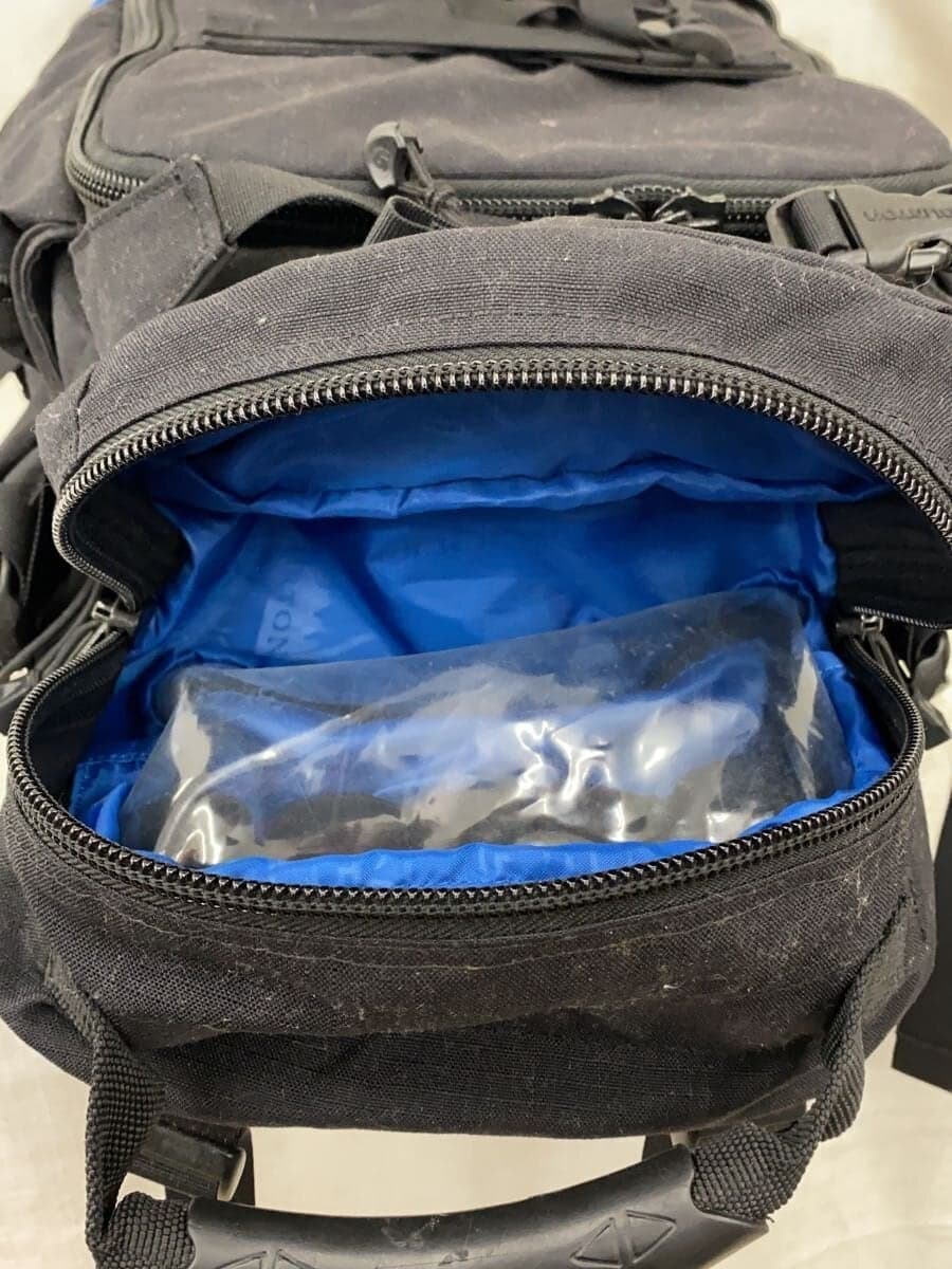 BURTON backpack -- camera bag peeling at the bottom faded black 7