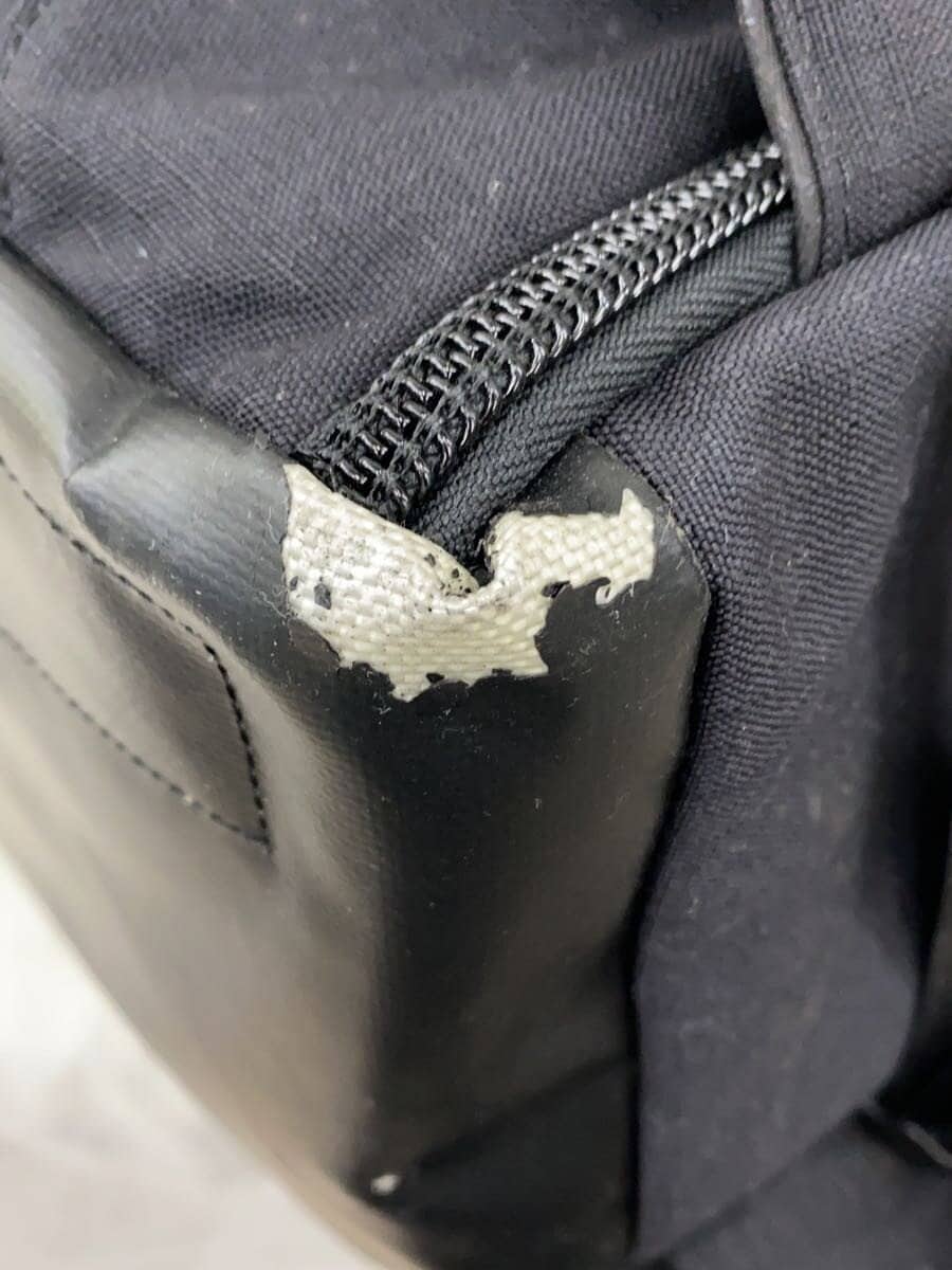 BURTON backpack -- camera bag peeling at the bottom faded black 8