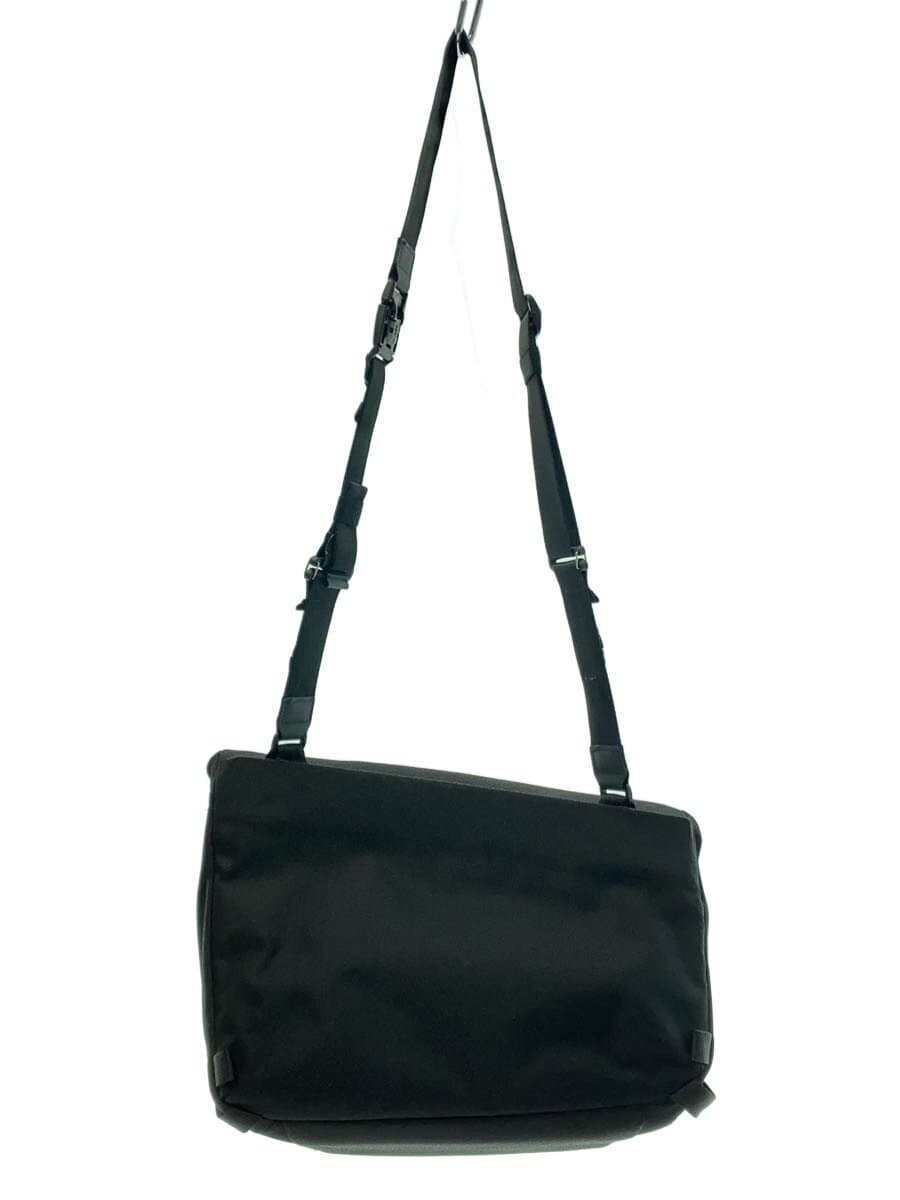 NIID Shoulder Bag BLK Solid 3