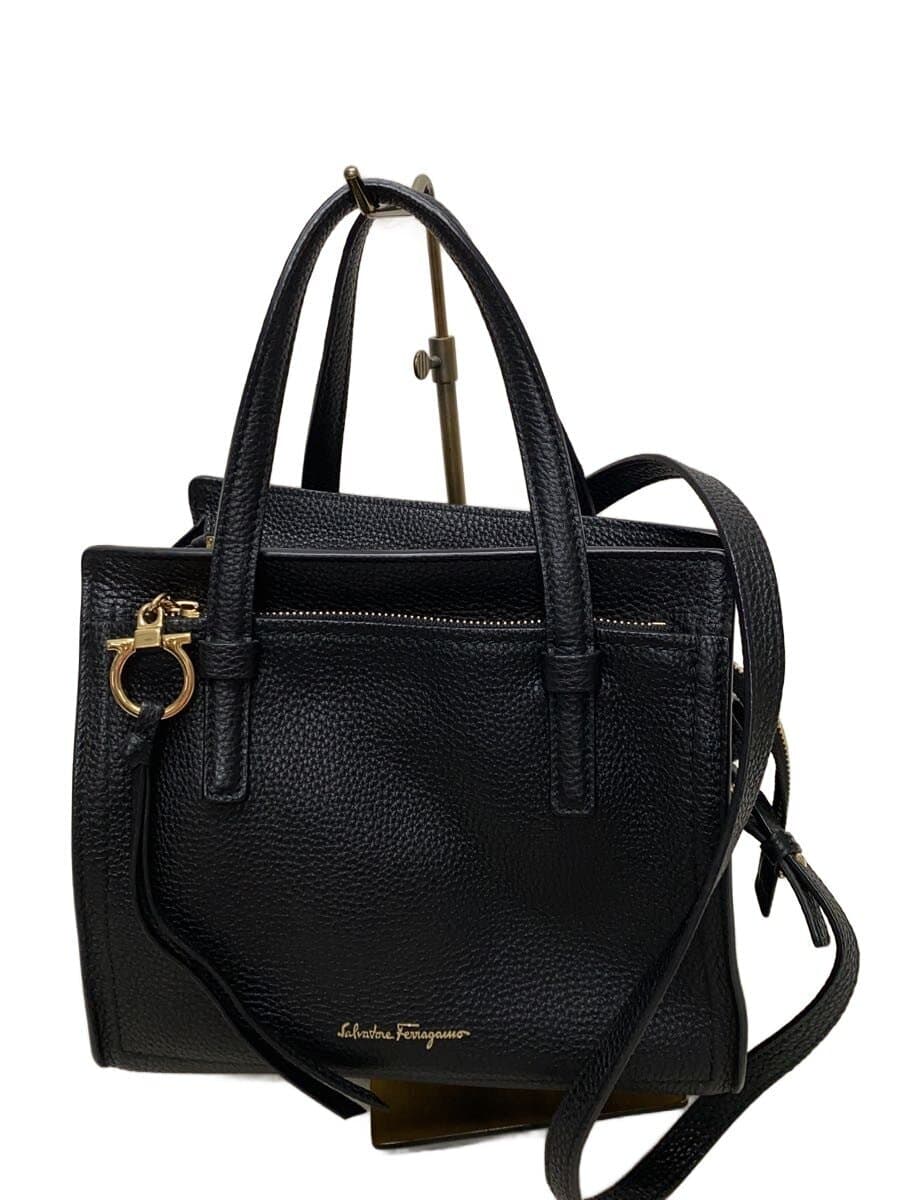 Salvatore Ferragamo shoulder bag leather black plain