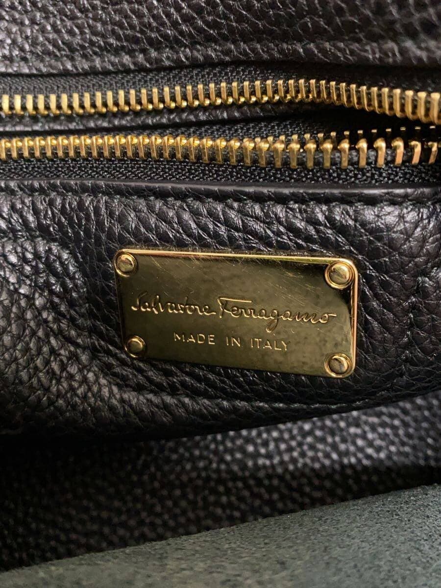 Salvatore Ferragamo shoulder bag leather black plain 9