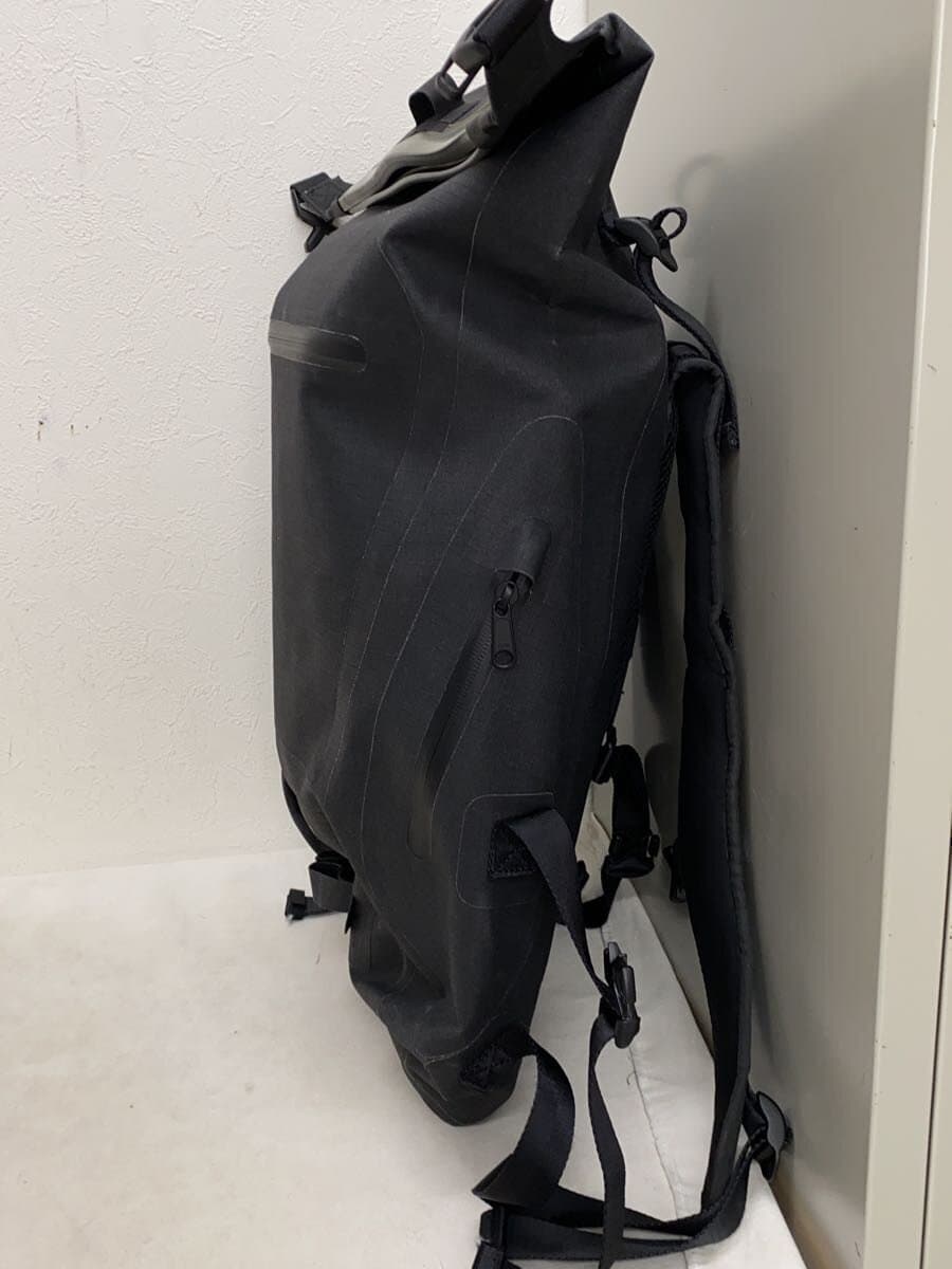 F CE Backpack PVC GRY 2