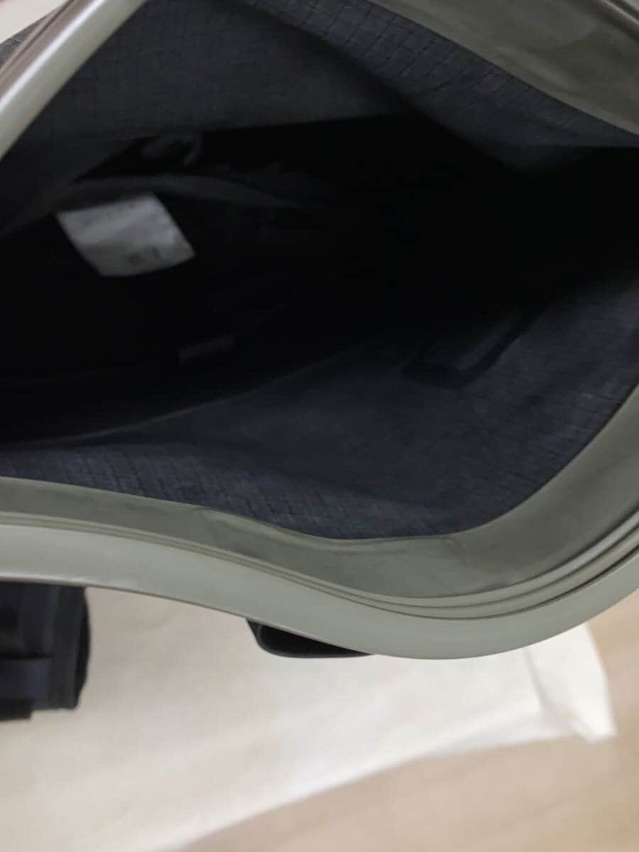 F CE Backpack PVC GRY 5