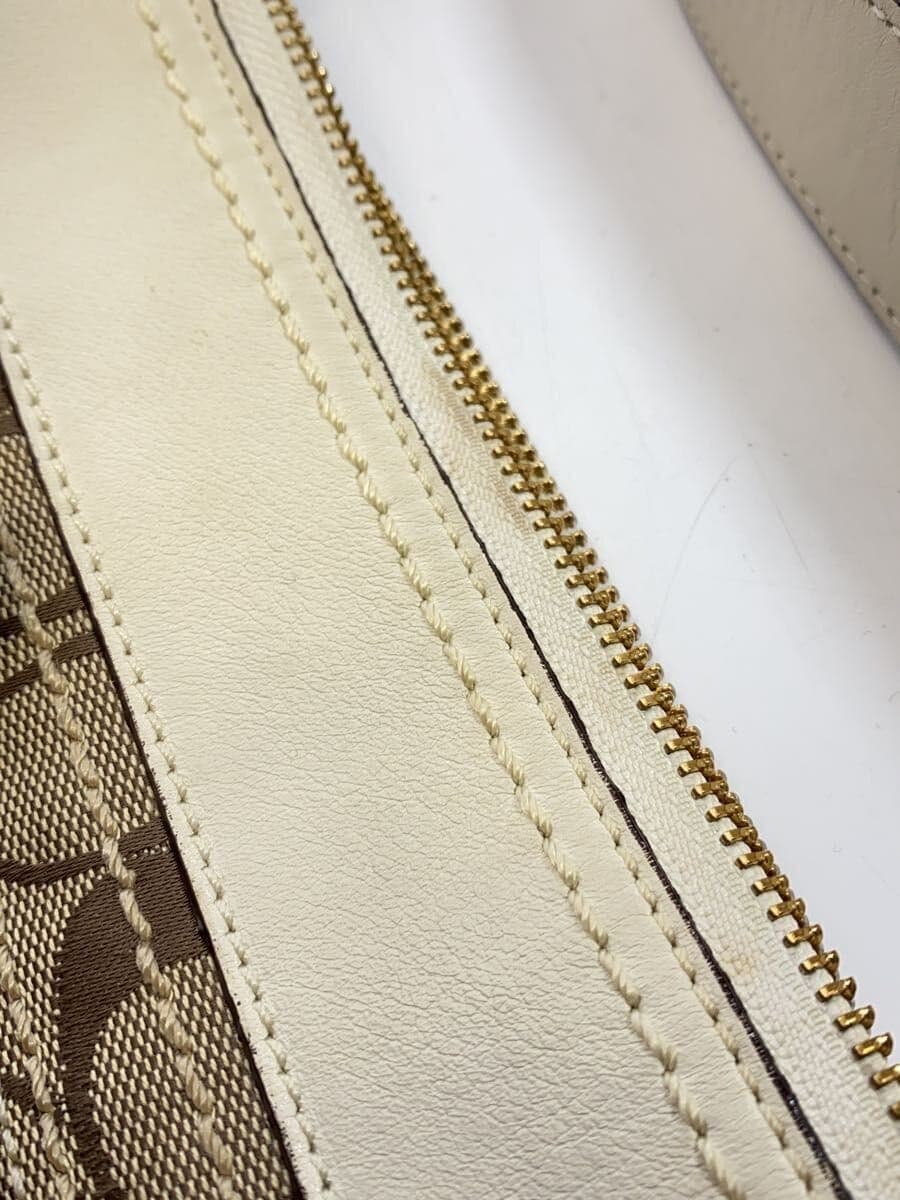 COACH Soft Duffle_Signature Canvas BEG All Over Pattern 9