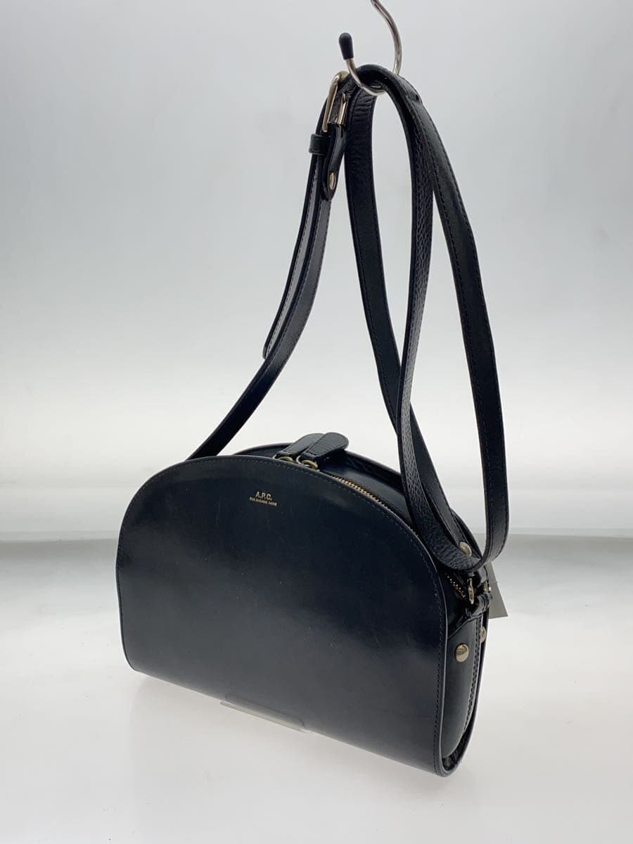 A.P.C. Shoulder Bag Half Moon Leather BLK Inside With Stain 2