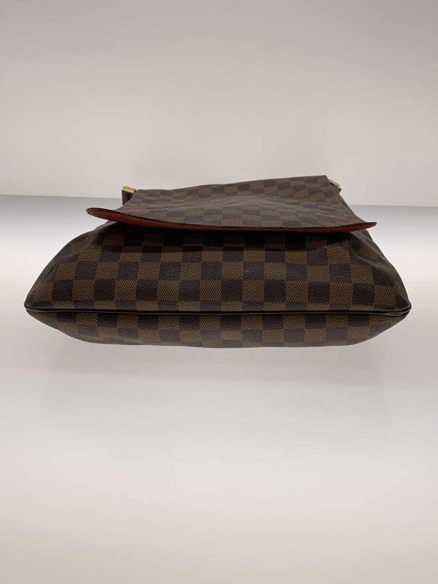 LOUIS VUITTON Musette_Damier Ébène PVC BRW Allover Pattern N51302 4