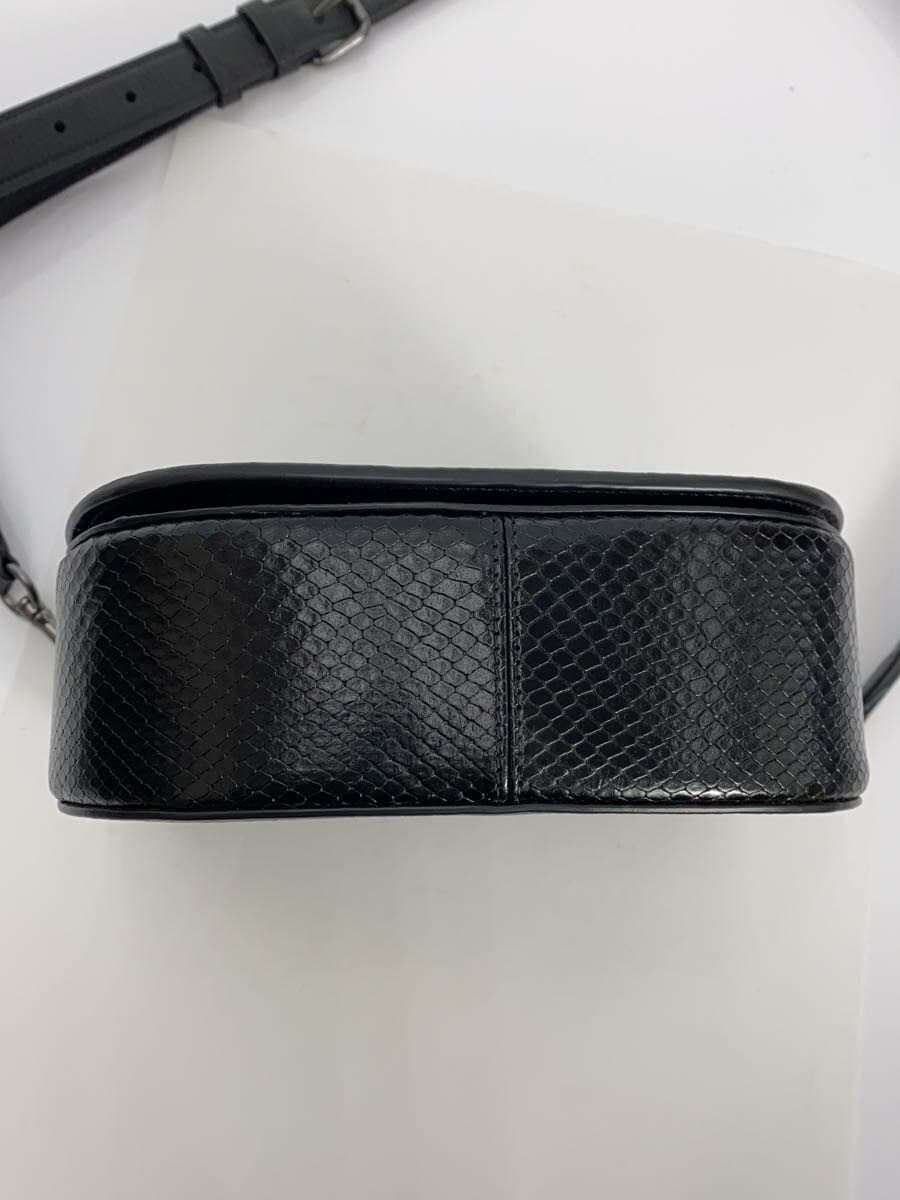 COACH Shoulder Bag -- CG470 4