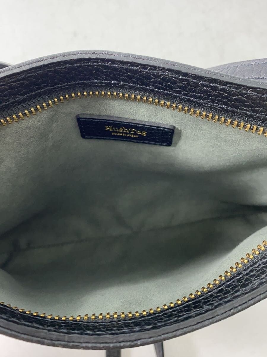 Hush Tug Shoulder Bag Leather BLK 6