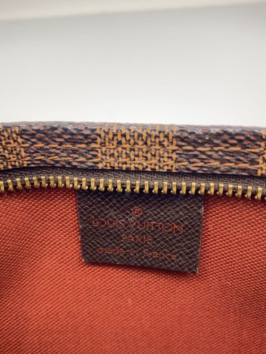 LOUIS VUITTON Trousse Makeup _Damier Ebene BRW All Over Pattern 5