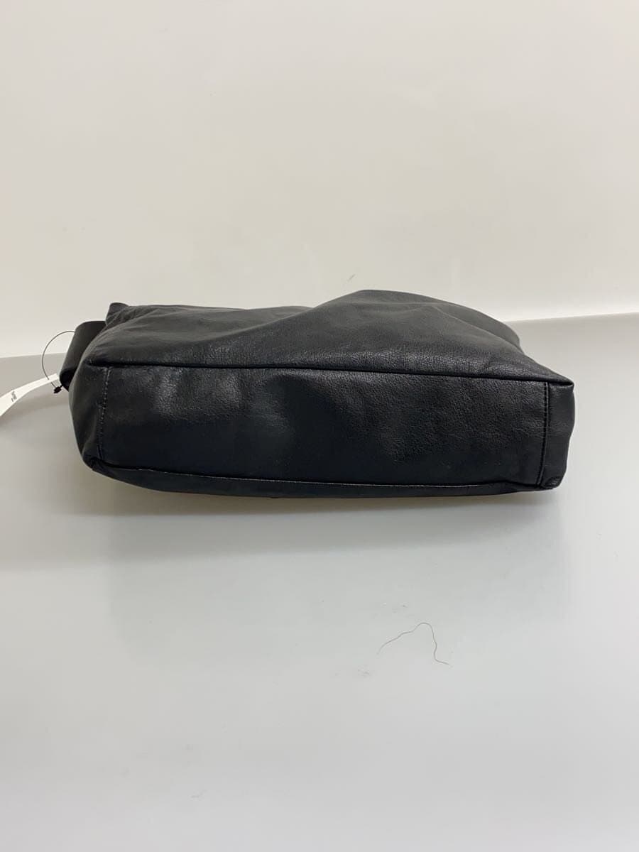 discord Shoulder Bag Leather BLK Solid da-i77-791 4