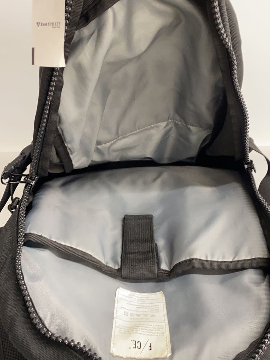 F CE Backpack BLK Solid 6
