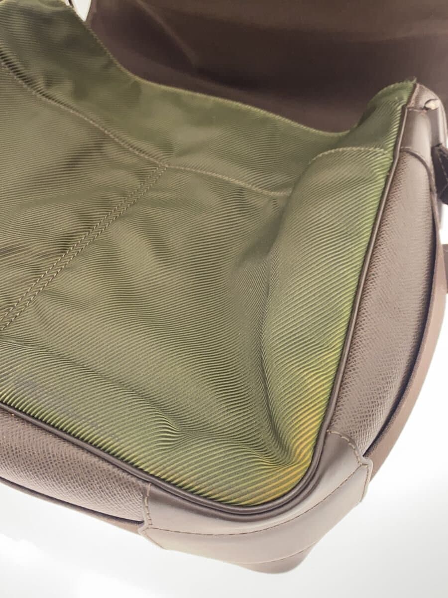 LOUIS VUITTON and Ray _Taiga BRW 7