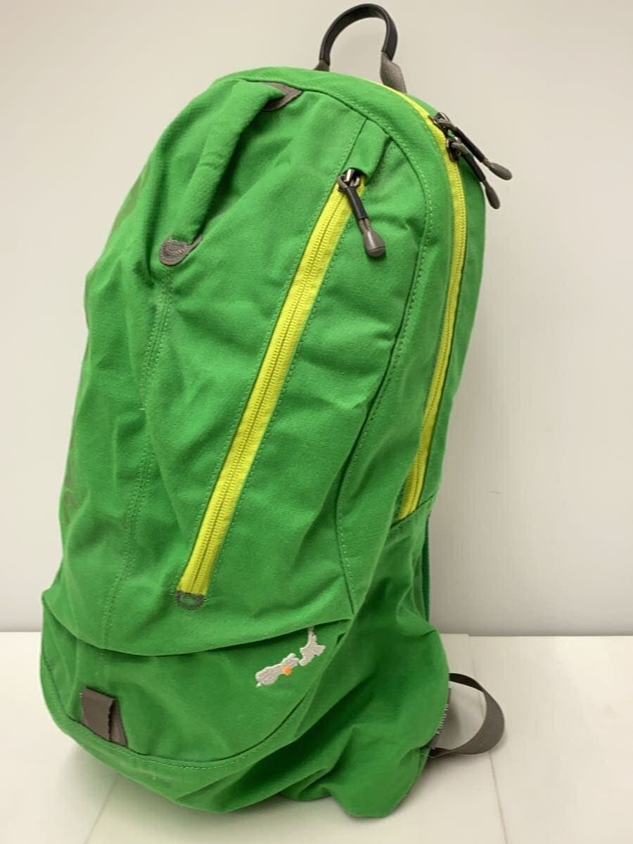 macpac backpack -- GRN 2
