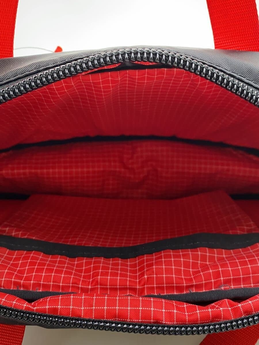 NEW BALANCE × TOPO DESIGNS Shoulder Bag -- CRM 6