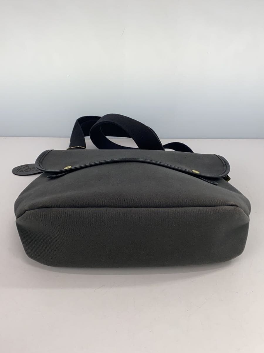 BRADY Shoulder Bag 18SBDP 4