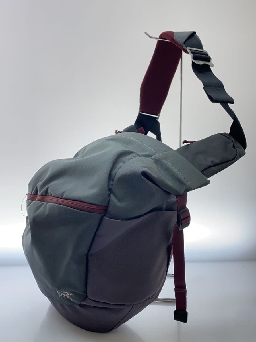 ARC’TERYXMISTRAL 16 Shoulder Bag Nylon GRY 2
