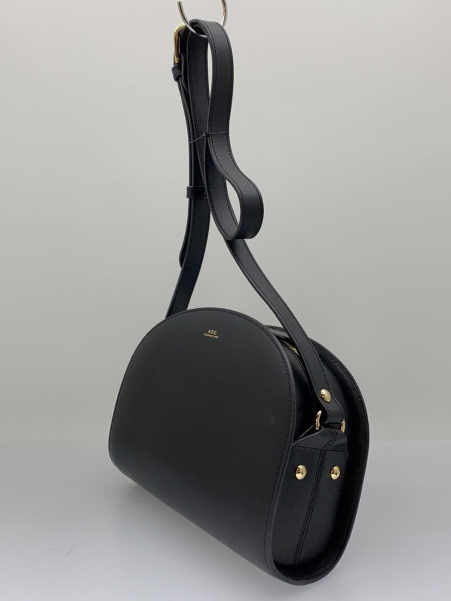 A.P.C. Shoulder Bag Cow Leather BLK 2